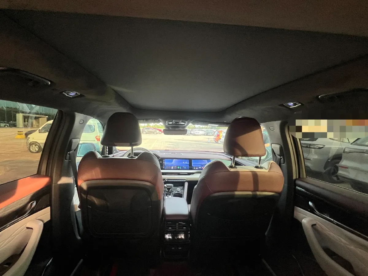 2021 Geely Monjaro 2.0T 218HP L4 7DCT,autocango,china used car exporter,china ev exporter,chinese used car exporter,chinese used ev exporter