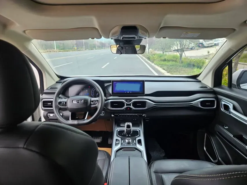 2020 Geely Okavango 1.8T 184HP L4 7DCT,autocango,china used car exporter,china ev exporter,chinese used car exporter,chinese used ev exporter