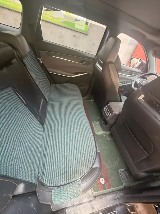 2022 ChangAn CS75 Plus 1.5T 188HP L4 8AT,autocango,china used car exporter,china ev exporter,chinese used car exporter,chinese used ev exporter