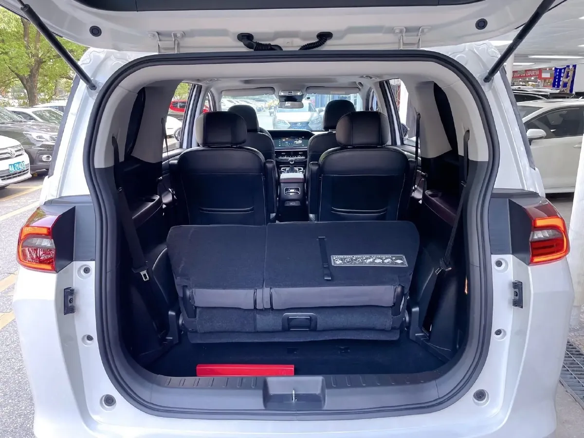 2023 GAC Trumpchi M6 1.5T 177HP L4 7DCT,autocango,china used car exporter,china ev exporter,chinese used car exporter,chinese used ev exporter