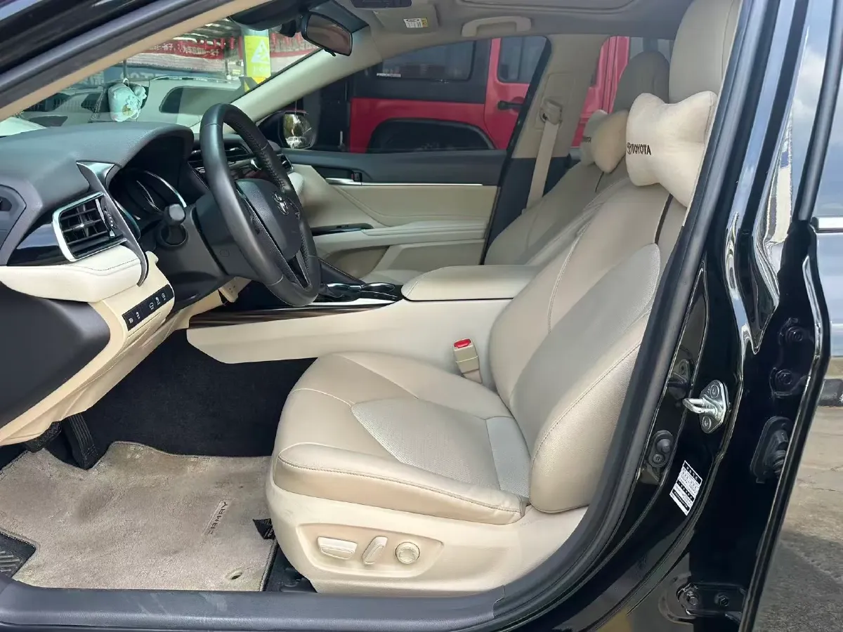 2019 Toyota Camry 2.0L 178HP L4 CVT,autocango,china used car exporter,china ev exporter,chinese used car exporter,chinese used ev exporter