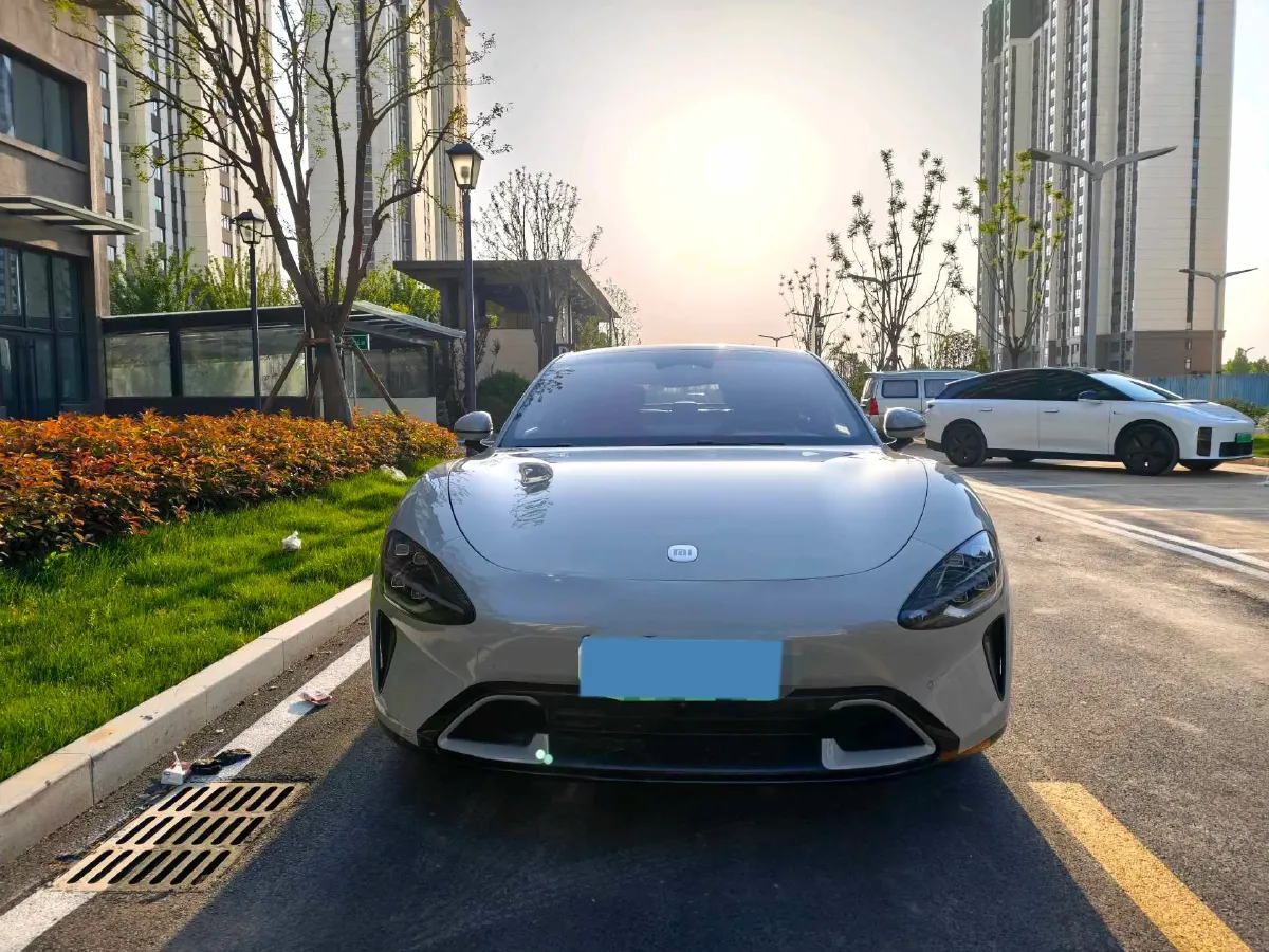 2024 MI SU7 BEV 73.6KWH,autocango,china used car exporter,china ev exporter,chinese used car exporter,chinese used ev exporter
