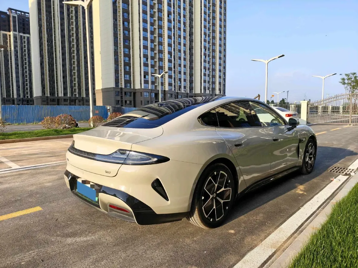 2024 MI SU7 BEV 73.6KWH,autocango,china used car exporter,china ev exporter,chinese used car exporter,chinese used ev exporter