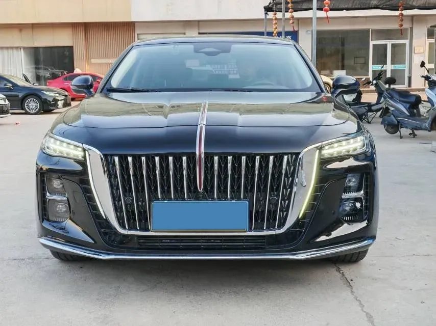 2023 HongQi H5 2.0T 224HP L4 8AT,autocango,china used car exporter,china ev exporter,chinese used car exporter,chinese used ev exporter