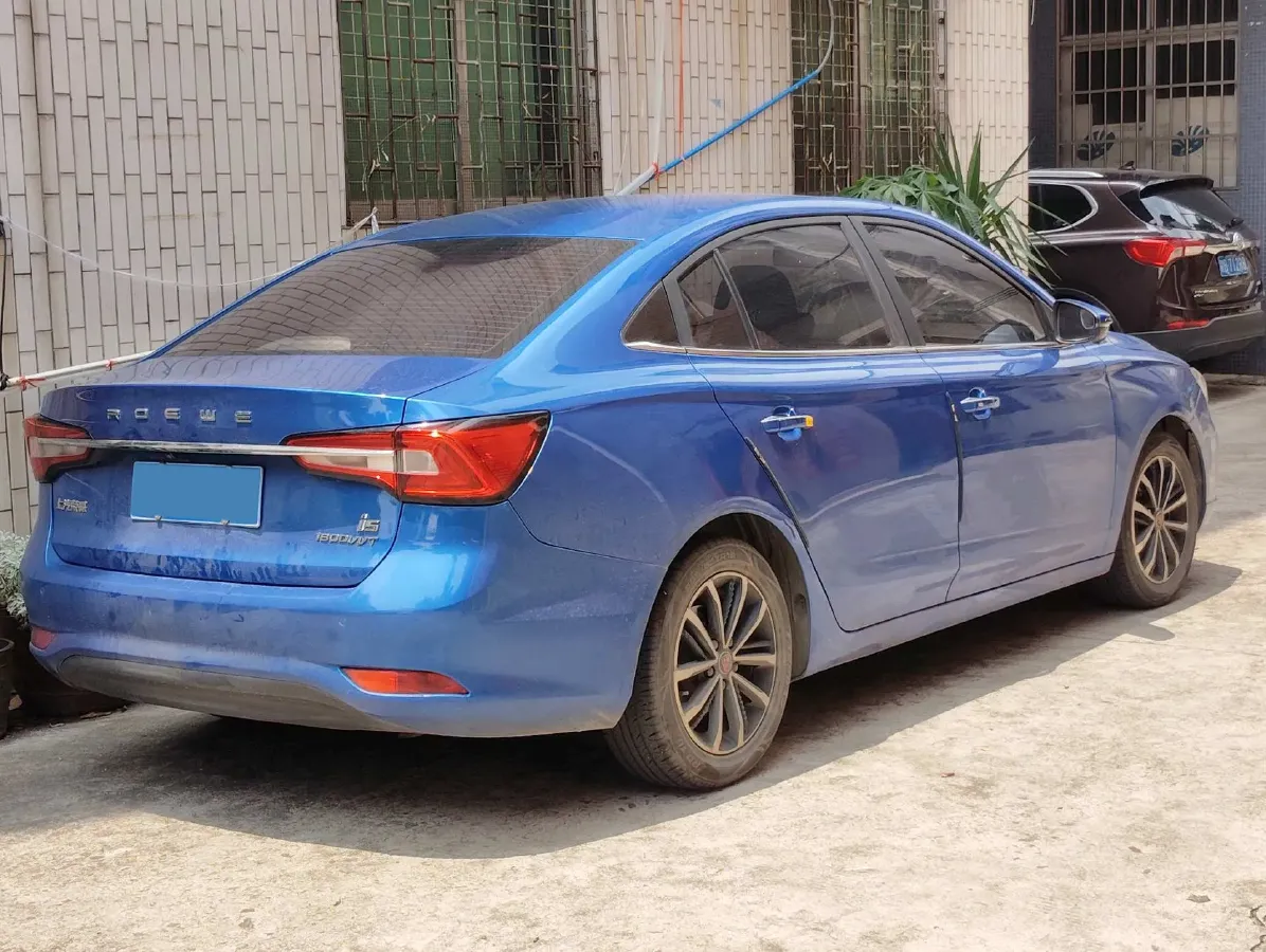 2020 Roewe i5 1.5L 120HP L4 CVT,autocango,china used car exporter,china ev exporter,chinese used car exporter,chinese used ev exporter