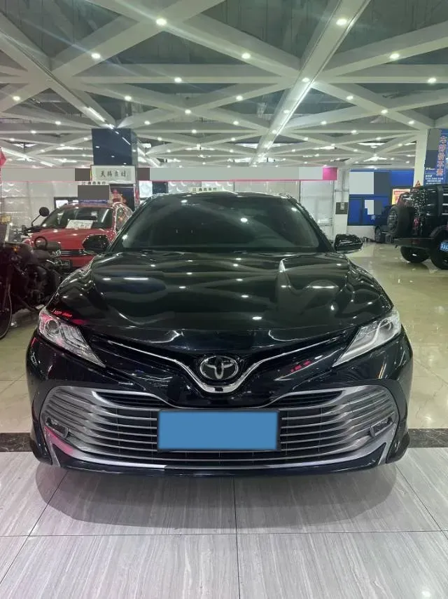 2019 Toyota Camry 2.0L 178HP L4 CVT,autocango,china used car exporter,china ev exporter,chinese used car exporter,chinese used ev exporter
