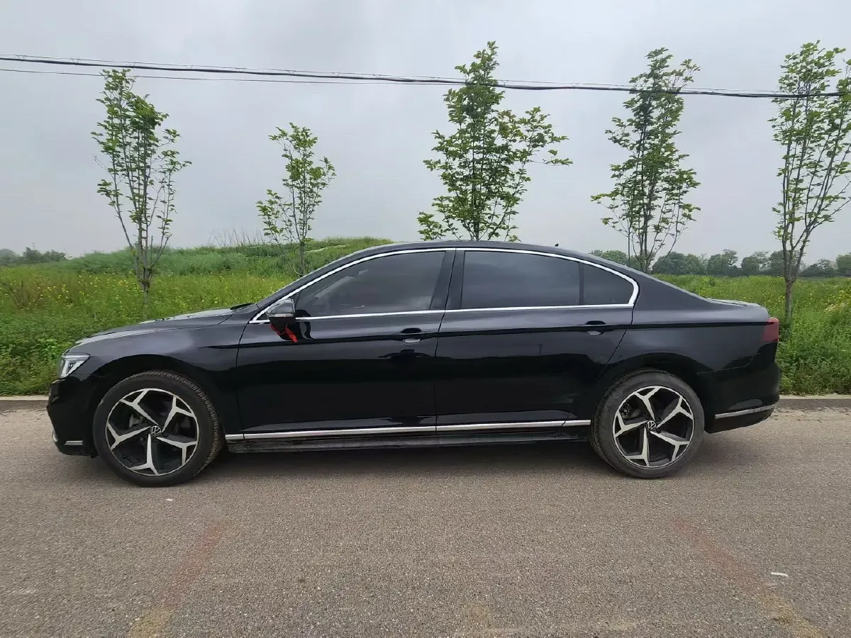 2023 Volkswagen Magotan 1.4T 150HP L4 7DCT,autocango,china used car exporter,china ev exporter,chinese used car exporter,chinese used ev exporter