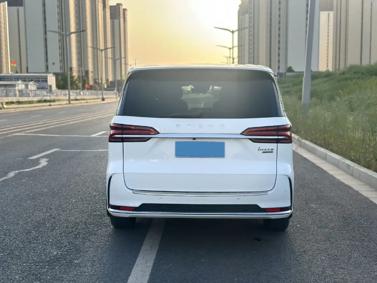 2022 Roewe iMAX8 2.0T 234HP L4 8AT,autocango,china used car exporter,china ev exporter,chinese used car exporter,chinese used ev exporter