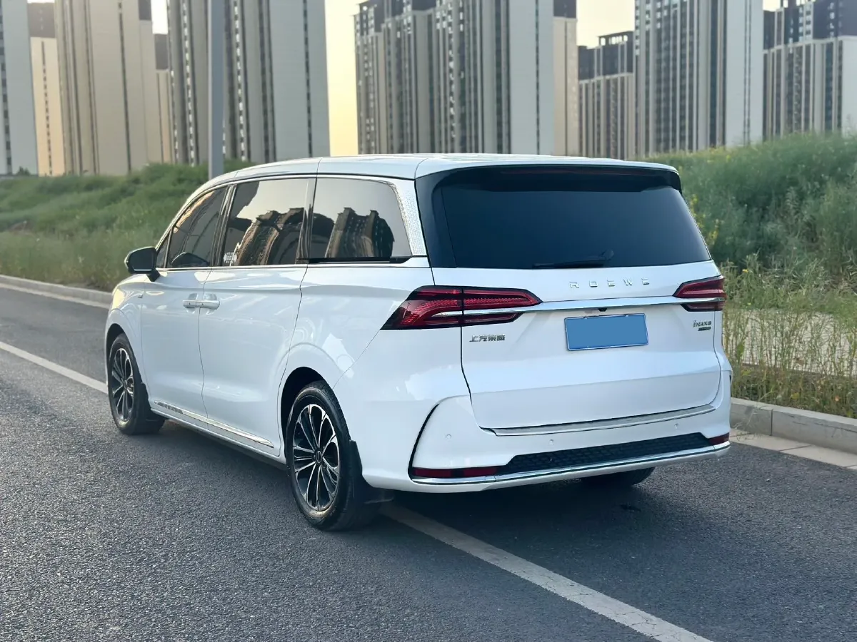2022 Roewe iMAX8 2.0T 234HP L4 8AT,autocango,china used car exporter,china ev exporter,chinese used car exporter,chinese used ev exporter