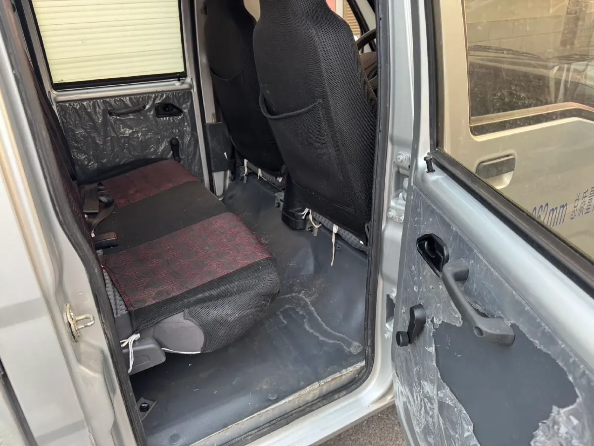 2020 WuLing ZhiGuang Mini Truck 1.2L 76HP L4 5MT,autocango,china used car exporter,china ev exporter,chinese used car exporter,chinese used ev exporter