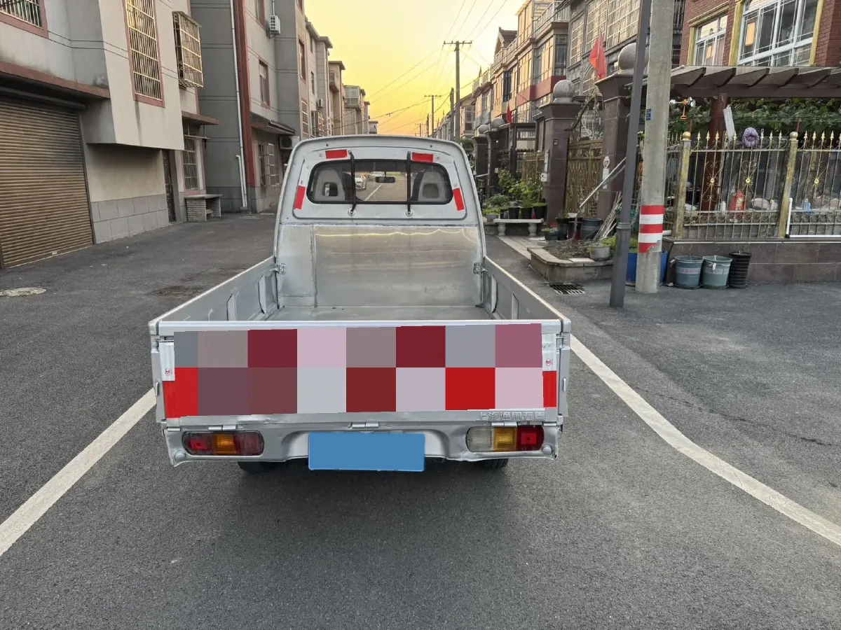 2020 WuLing ZhiGuang Mini Truck 1.2L 76HP L4 5MT,autocango,china used car exporter,china ev exporter,chinese used car exporter,chinese used ev exporter