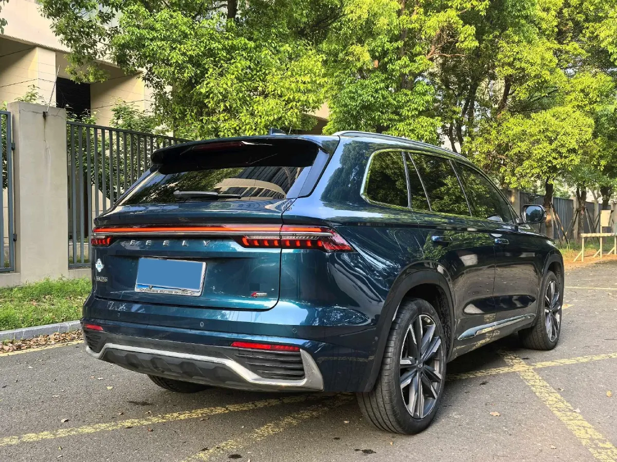 2021 Geely Monjaro 2.0T 238HP L4 8AT,autocango,china used car exporter,china ev exporter,chinese used car exporter,chinese used ev exporter