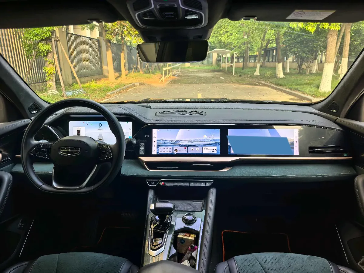 2021 Geely Monjaro 2.0T 238HP L4 8AT,autocango,china used car exporter,china ev exporter,chinese used car exporter,chinese used ev exporter