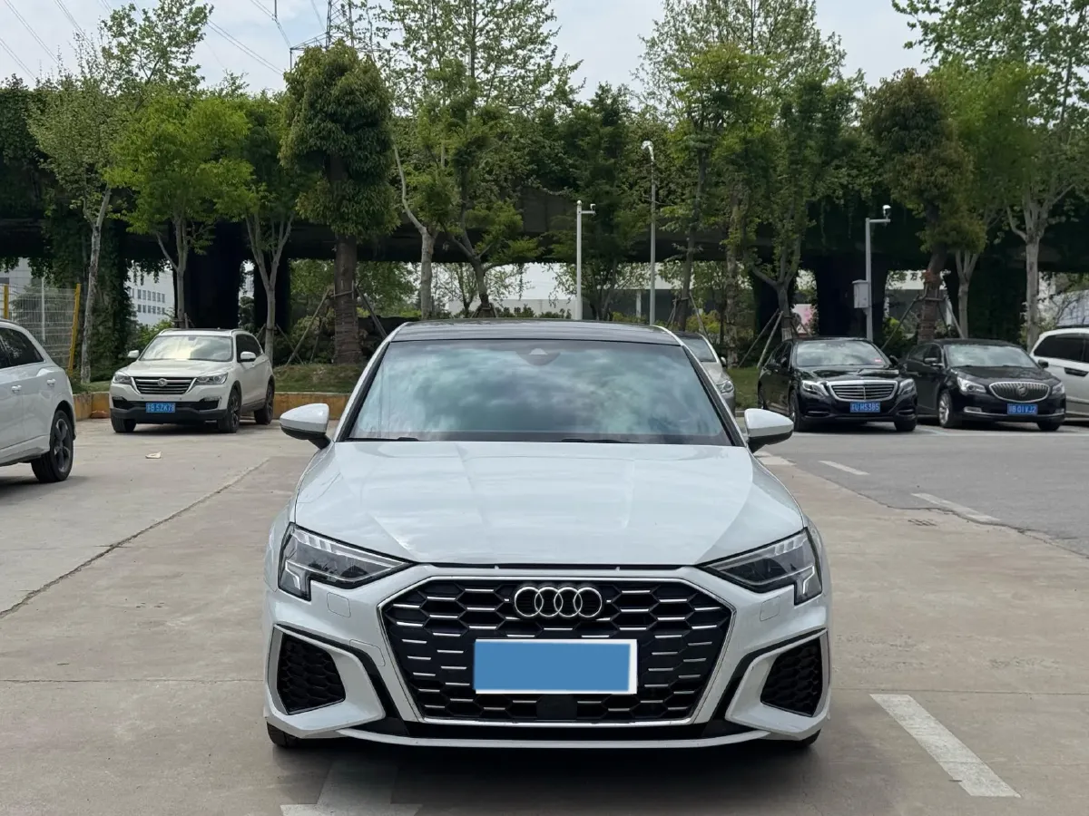 2022 Audi A3 1.4T 150HP L4 7DCT,autocango,china used car exporter,china ev exporter,chinese used car exporter,chinese used ev exporter