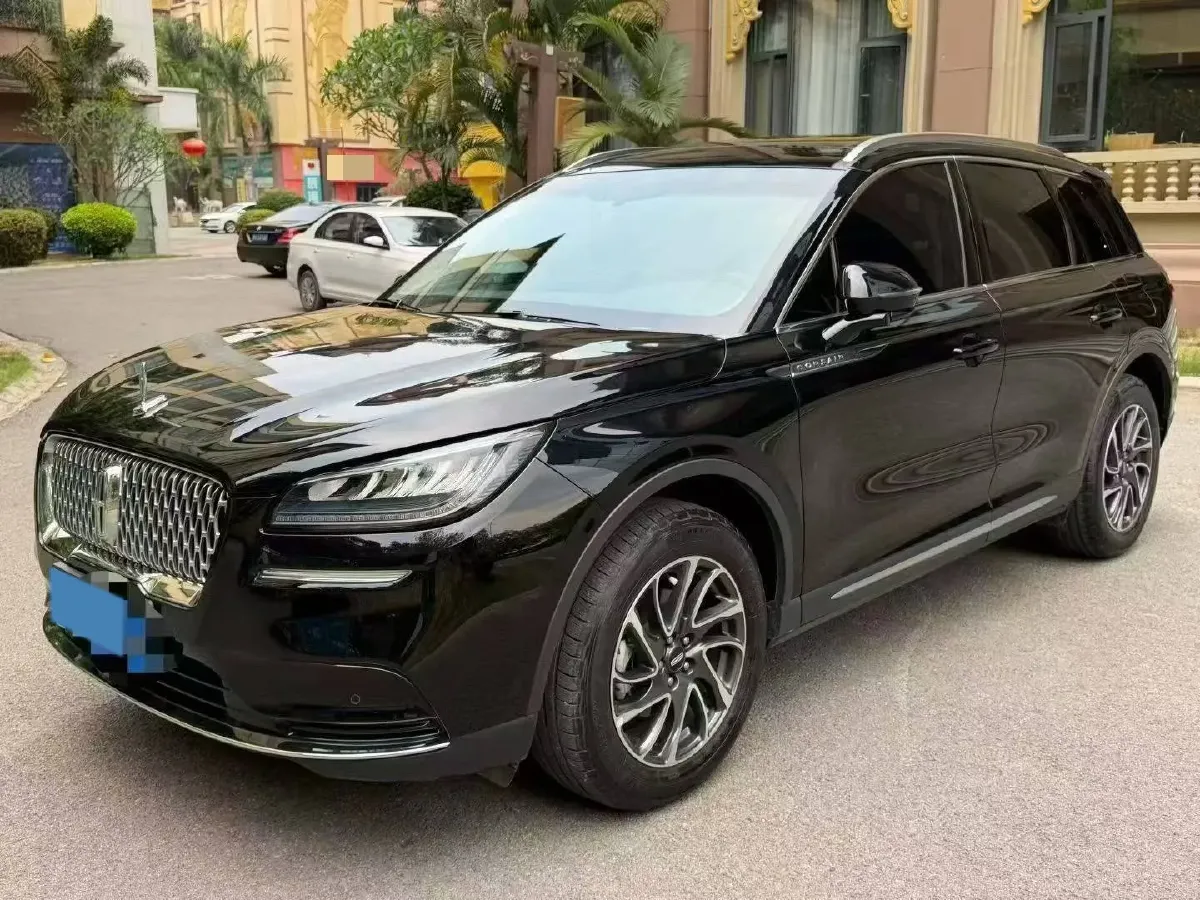 2022 Lincoln Corsair 2.0T 245HP L4 8AT,autocango,china used car exporter,china ev exporter,chinese used car exporter,chinese used ev exporter