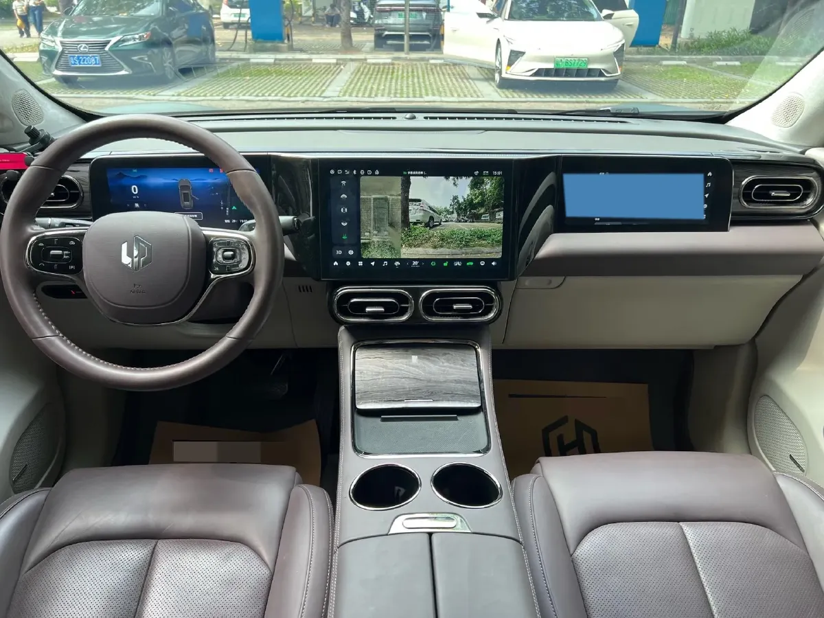 2023 Leapmotor C11 1.2T 131HP L3 REEV 43.74KWH,autocango,china used car exporter,china ev exporter,chinese used car exporter,chinese used ev exporter