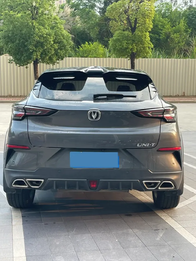 2020 ChangAn UNI-T 1.5T 180HP L4 7DCT,autocango,china used car exporter,china ev exporter,chinese used car exporter,chinese used ev exporter