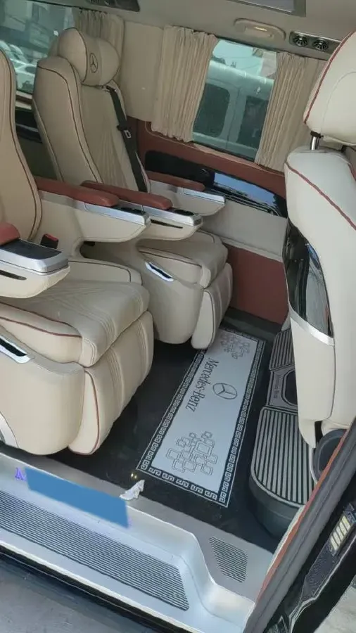 2023 Mercedes-Benz Vito 2.0T 211HP L4 9AT,autocango,china used car exporter,china ev exporter,chinese used car exporter,chinese used ev exporter