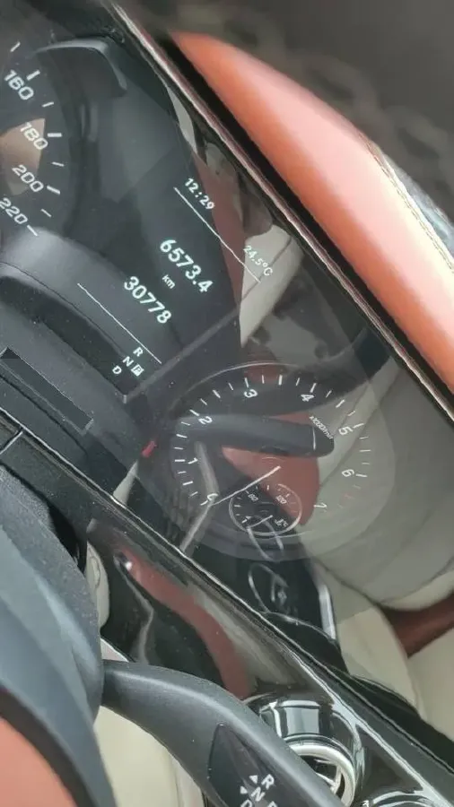 2023 Mercedes-Benz Vito 2.0T 211HP L4 9AT,autocango,china used car exporter,china ev exporter,chinese used car exporter,chinese used ev exporter