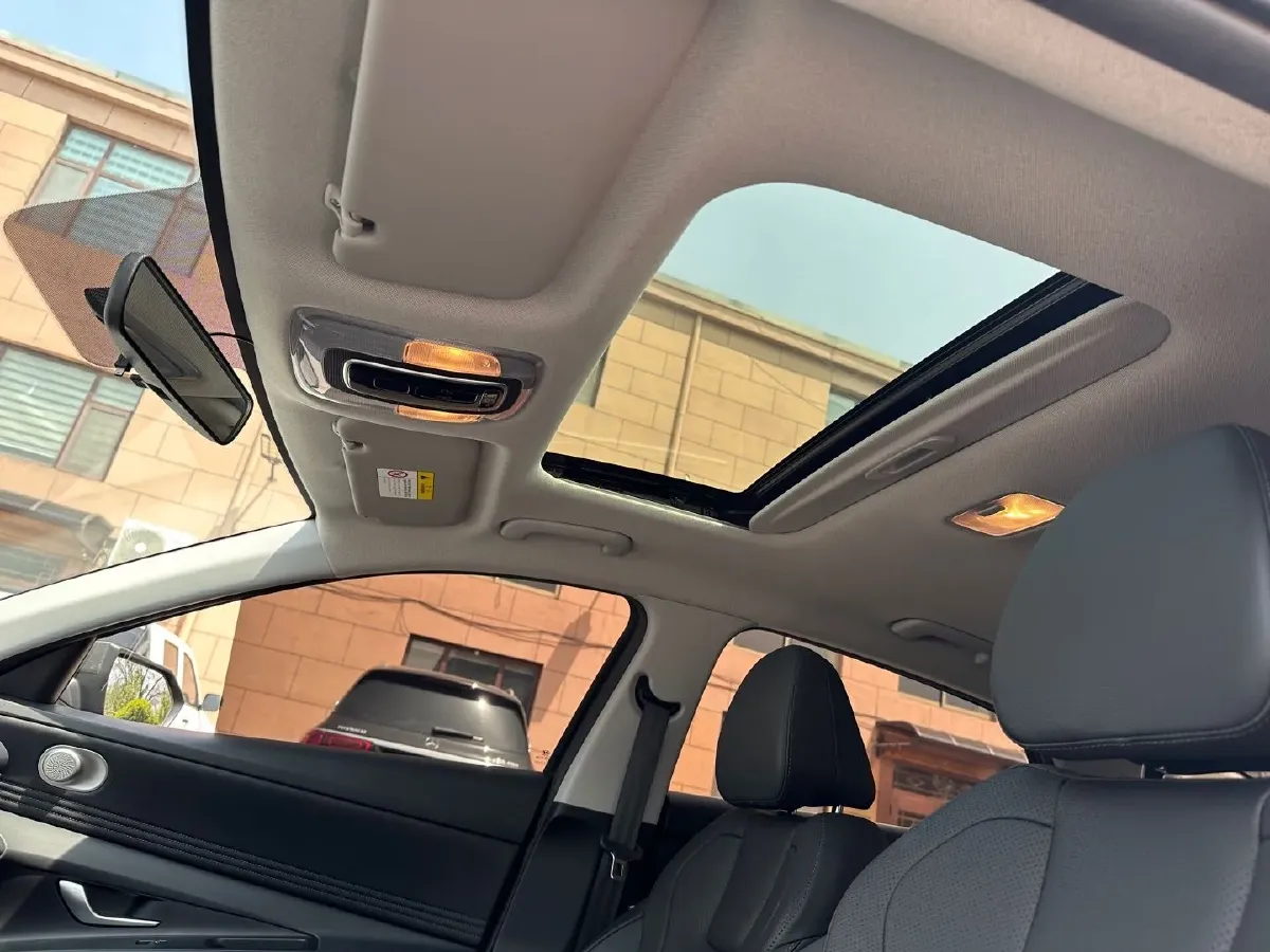 2023 Hyundai Elantra 1.5L 115HP L4 CVT,autocango,china used car exporter,china ev exporter,chinese used car exporter,chinese used ev exporter