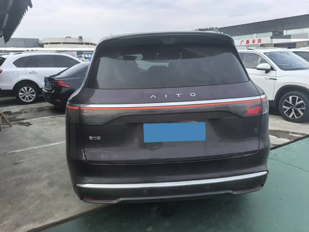 2025 AITO AITO M8 BEV,autocango,china used car exporter,china ev exporter,chinese used car exporter,chinese used ev exporter