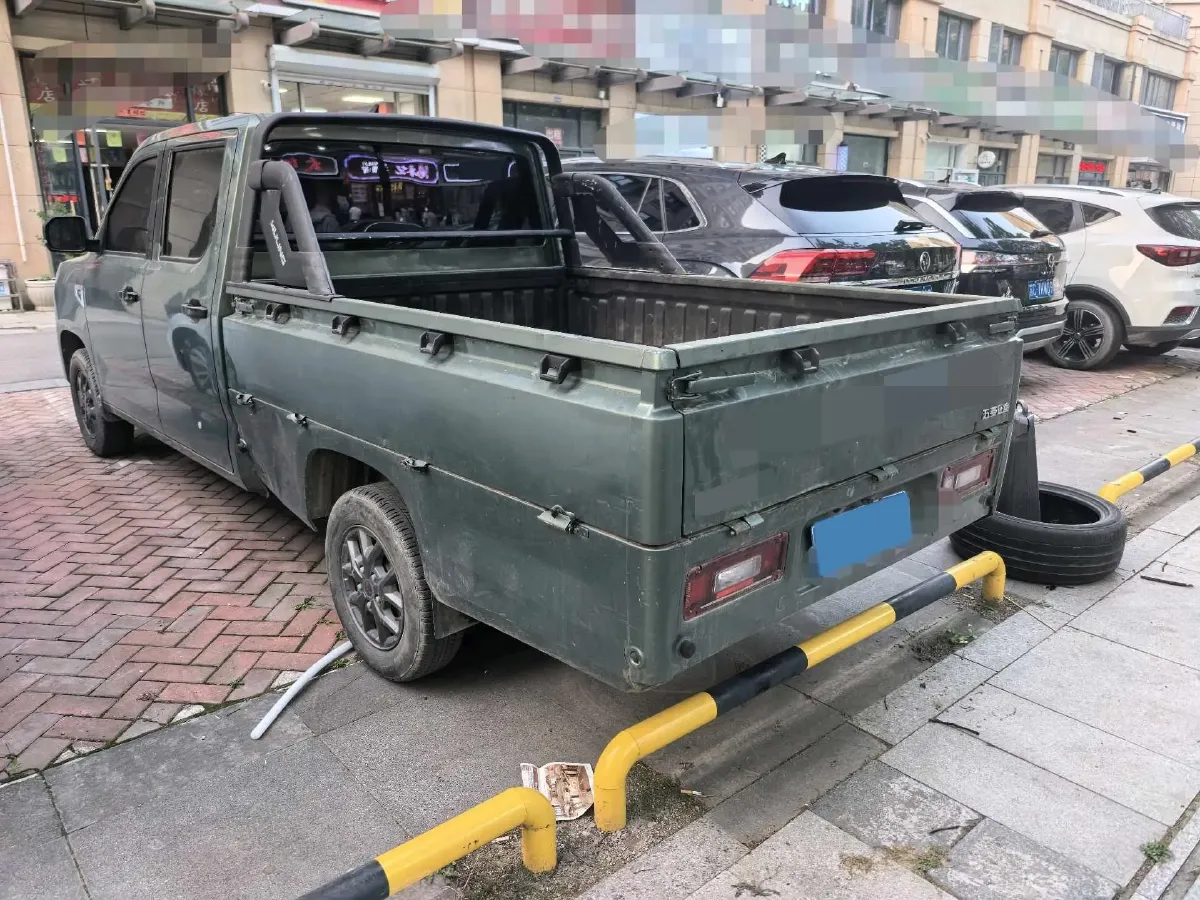 2021 WuLing ZhentTu 1.5L 99HP L4 5MT,autocango,china used car exporter,china ev exporter,chinese used car exporter,chinese used ev exporter