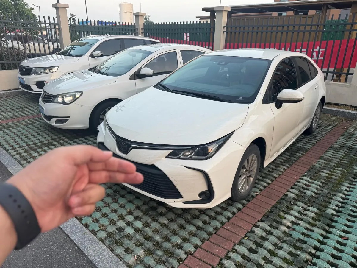 2022 Toyota Corolla 1.2T 116HP L4 CVT,autocango,china used car exporter,china ev exporter,chinese used car exporter,chinese used ev exporter