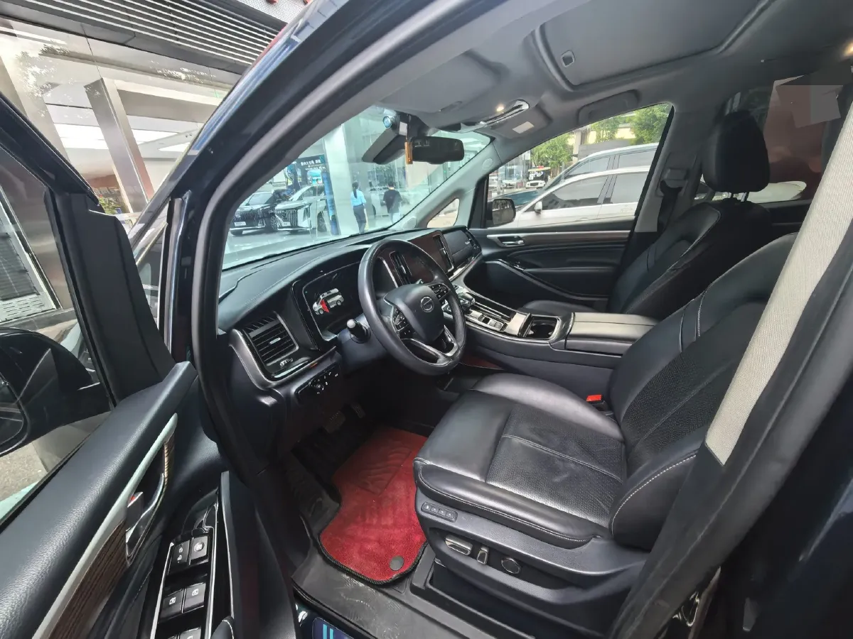 2021 GAC Trumpchi M8 2.0T 252HP L4 8AT,autocango,china used car exporter,china ev exporter,chinese used car exporter,chinese used ev exporter