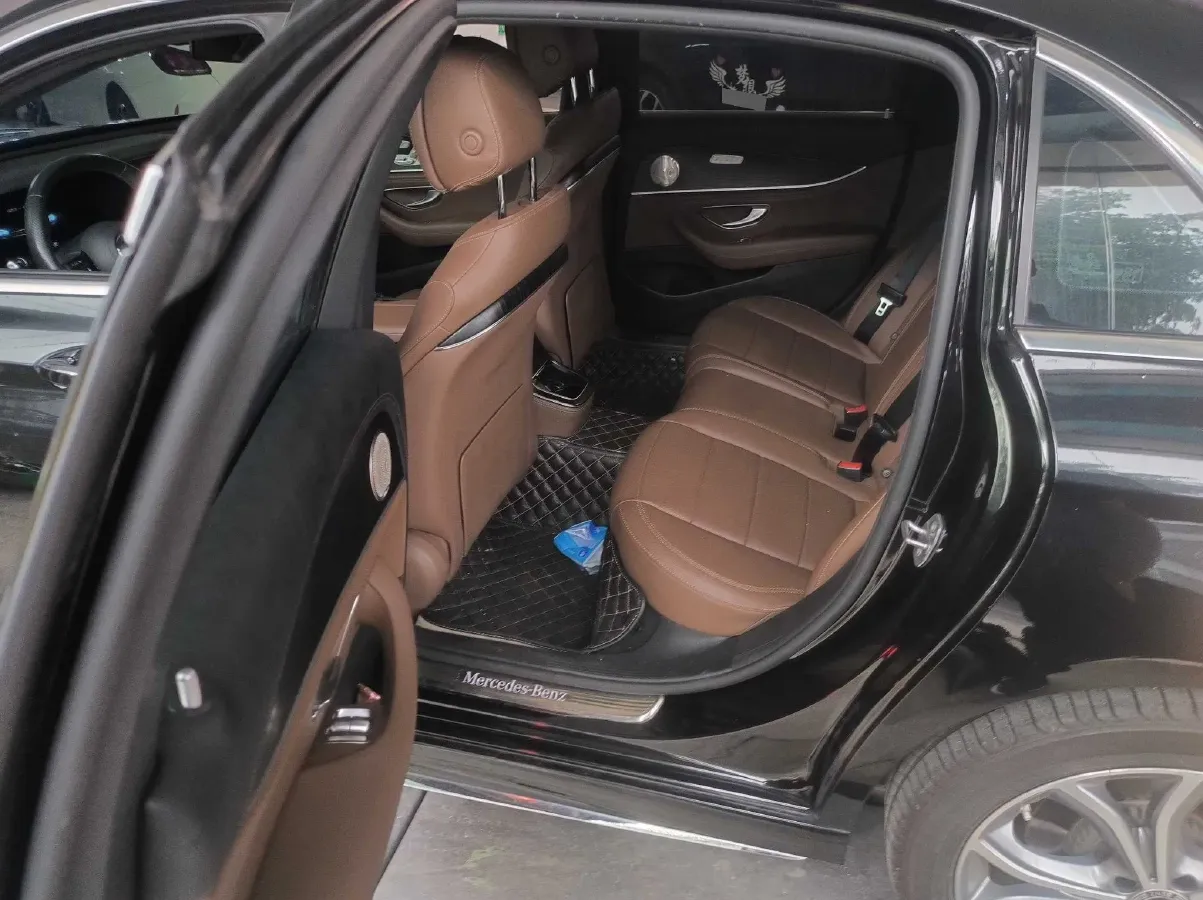 2023 Mercedes-Benz E Class 2.0T 258HP L4 9AT,autocango,china used car exporter,china ev exporter,chinese used car exporter,chinese used ev exporter