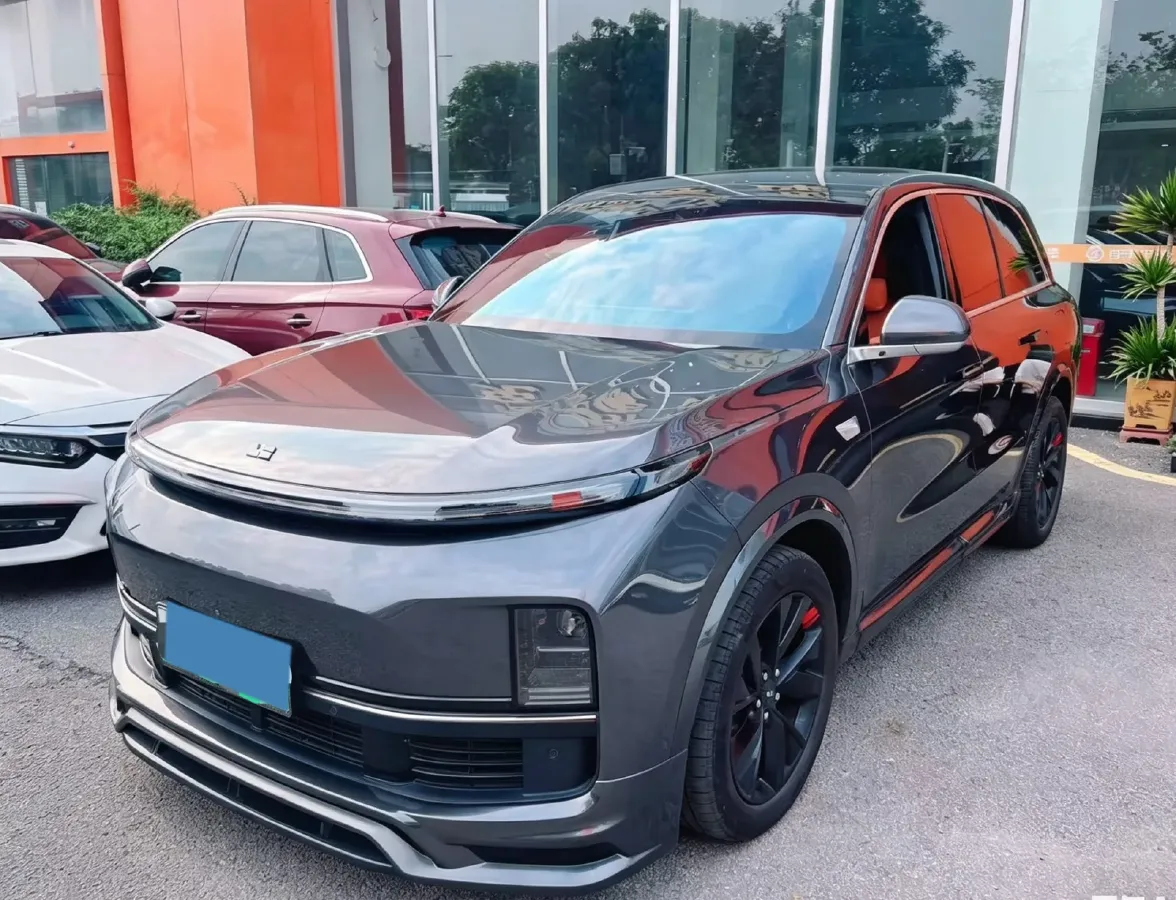 2023 Li L7 Range Extended 154HP REEV 40.9KWH,autocango,china used car exporter,china ev exporter,chinese used car exporter,chinese used ev exporter