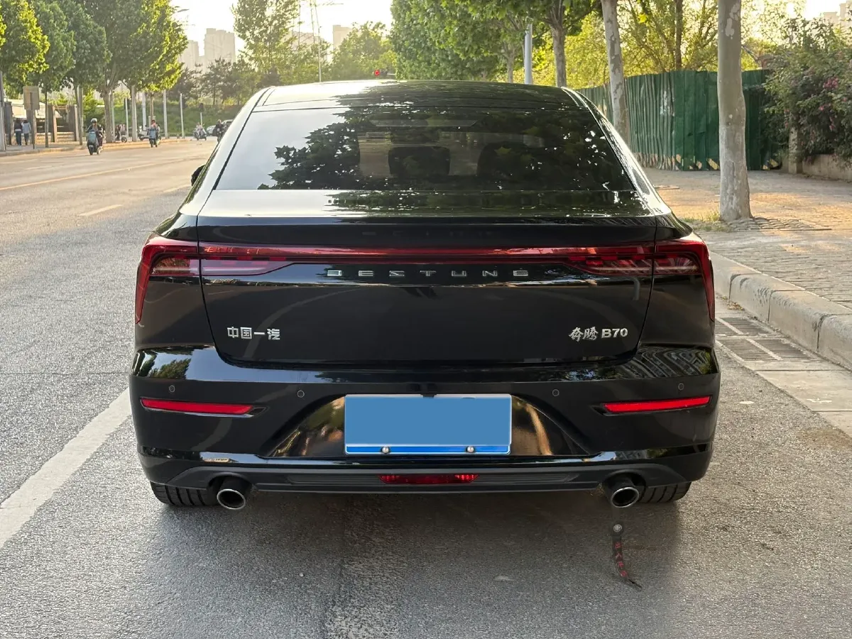 2023 Bestune B70 1.5T 169HP L4 7DCT,autocango,china used car exporter,china ev exporter,chinese used car exporter,chinese used ev exporter