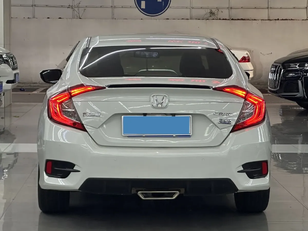 2019 Honda Civic 1.5T 177HP L4 CVT,autocango,china used car exporter,china ev exporter,chinese used car exporter,chinese used ev exporter