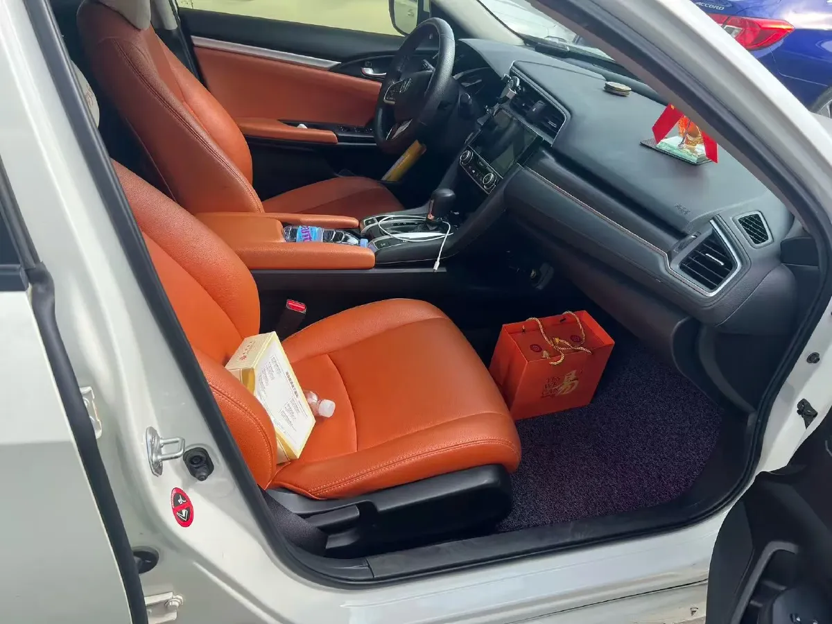 2019 Honda Civic 1.5T 177HP L4 CVT,autocango,china used car exporter,china ev exporter,chinese used car exporter,chinese used ev exporter