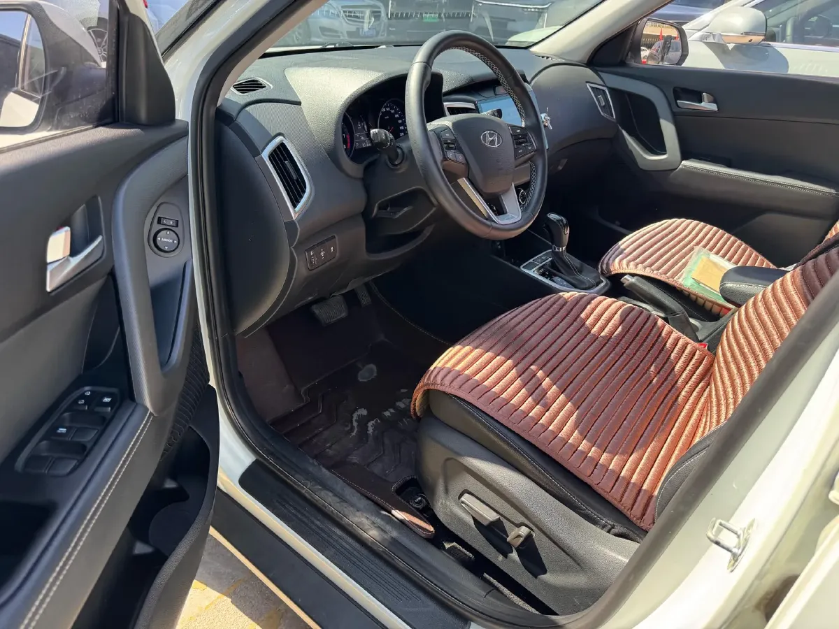 2017 Hyundai ix25 1.6L 125HP L4 6AT,autocango,china used car exporter,china ev exporter,chinese used car exporter,chinese used ev exporter