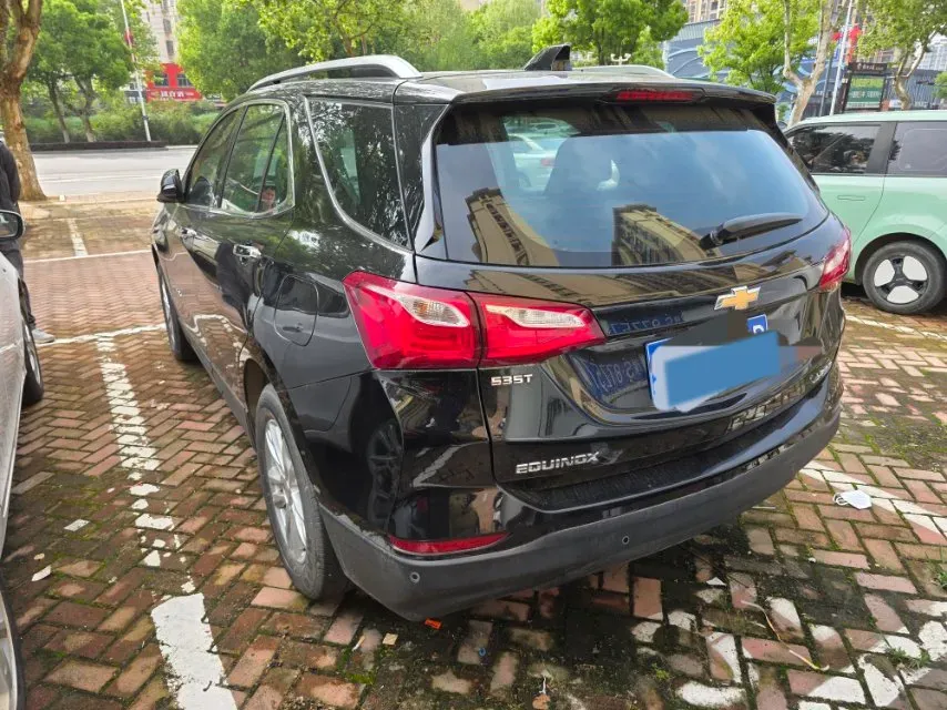 2019 Chevrolet Equinox 1.5T 180HP L4 6AT,autocango,china used car exporter,china ev exporter,chinese used car exporter,chinese used ev exporter