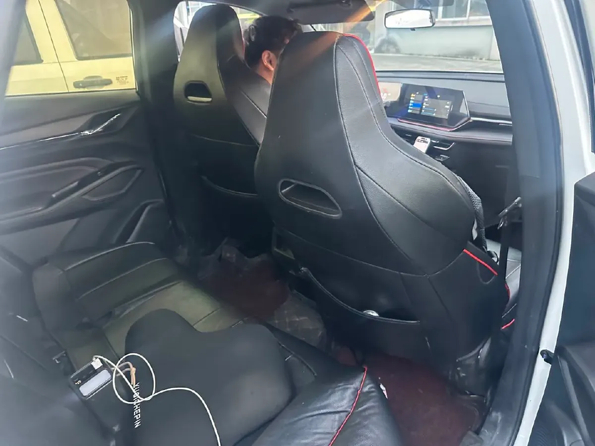 2025 ChangAn X5 PLUS 1.5T 188HP L4 7DCT,autocango,china used car exporter,china ev exporter,chinese used car exporter,chinese used ev exporter