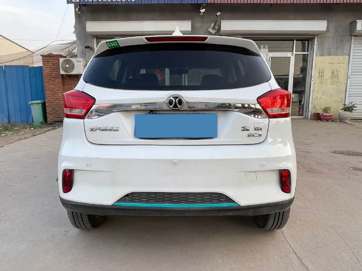 2018 Landwind XiaoYao 1.5T 163HP L4 CVT,autocango,china used car exporter,china ev exporter,chinese used car exporter,chinese used ev exporter