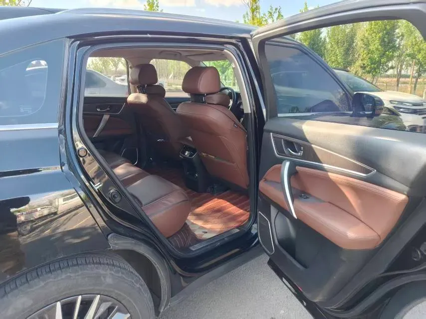 2020 Honda Avancier 2.0T 272HP L4 9AT,autocango,china used car exporter,china ev exporter,chinese used car exporter,chinese used ev exporter