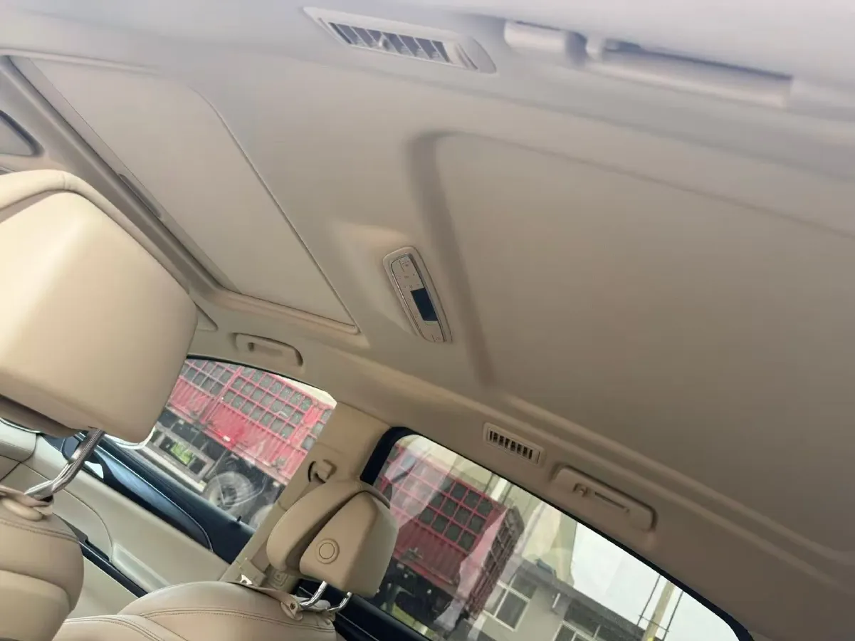 2023 Buick GL8 2.0T 237HP L4 9AT,autocango,china used car exporter,china ev exporter,chinese used car exporter,chinese used ev exporter