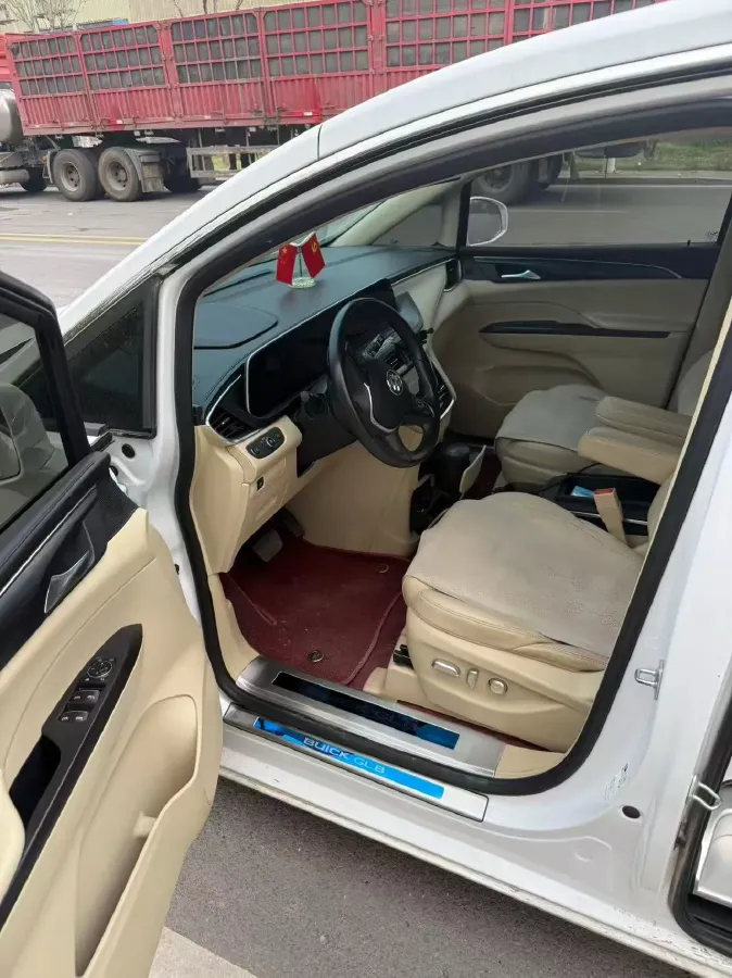2023 Buick GL8 2.0T 237HP L4 9AT,autocango,china used car exporter,china ev exporter,chinese used car exporter,chinese used ev exporter