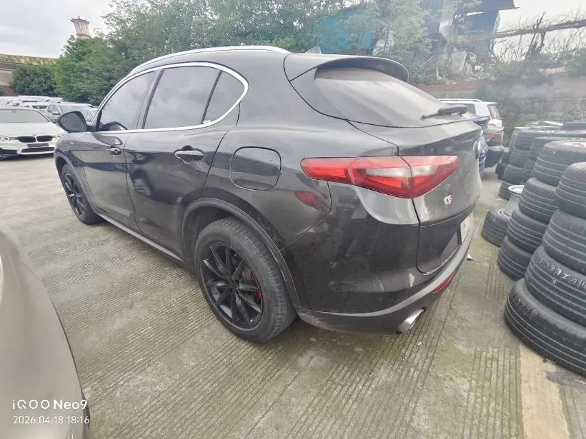 2017 Toyota Highlander 2.0T 220HP L4 6AT,autocango,china used car exporter,china ev exporter,chinese used car exporter,chinese used ev exporter
