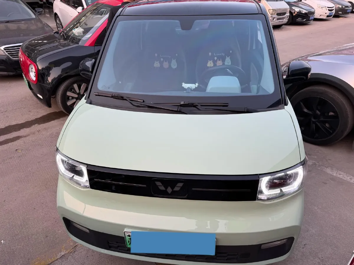 2022 WuLing HongGuang MINI EV BEV 13.9KWH,autocango,china used car exporter,china ev exporter,chinese used car exporter,chinese used ev exporter