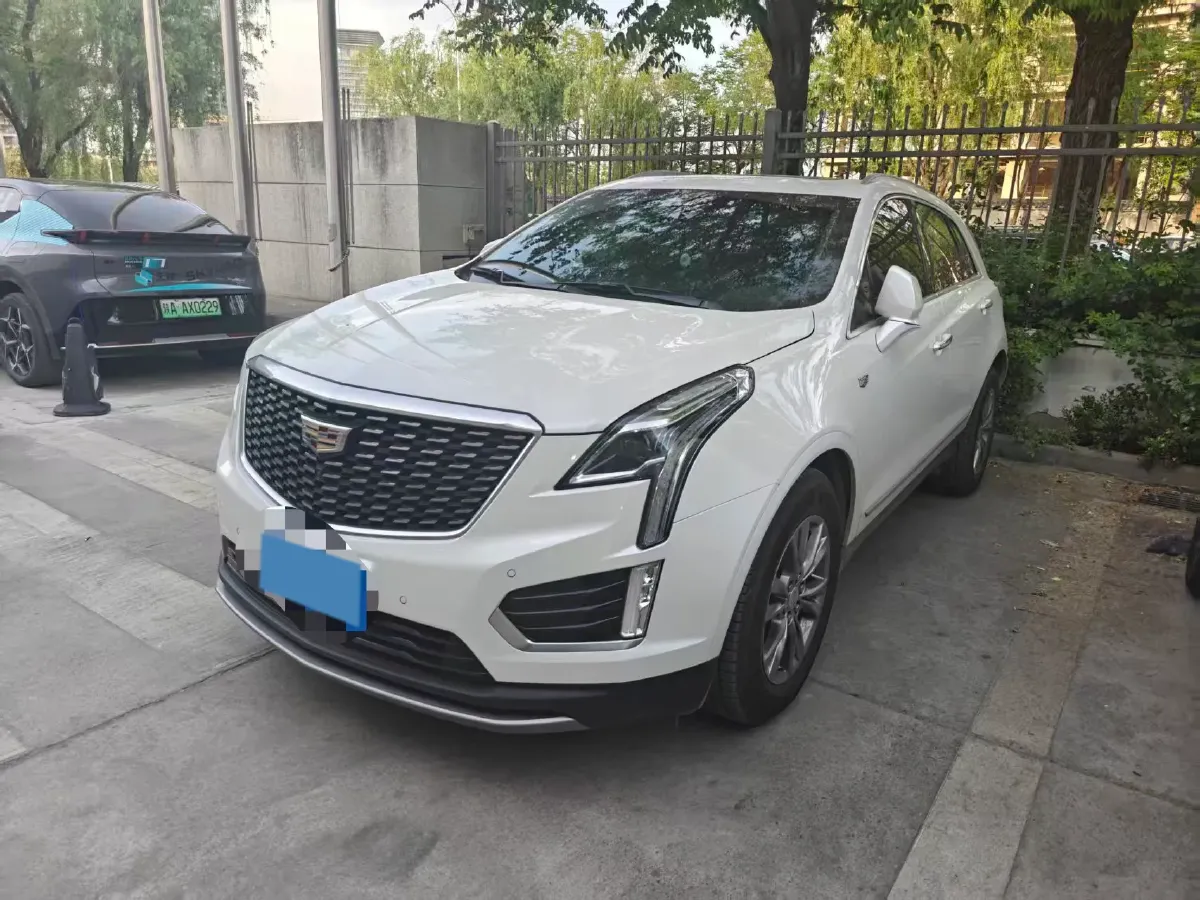 2020 Cadillac XT5 2.0T 241HP L4 9AT,autocango,china used car exporter,china ev exporter,chinese used car exporter,chinese used ev exporter