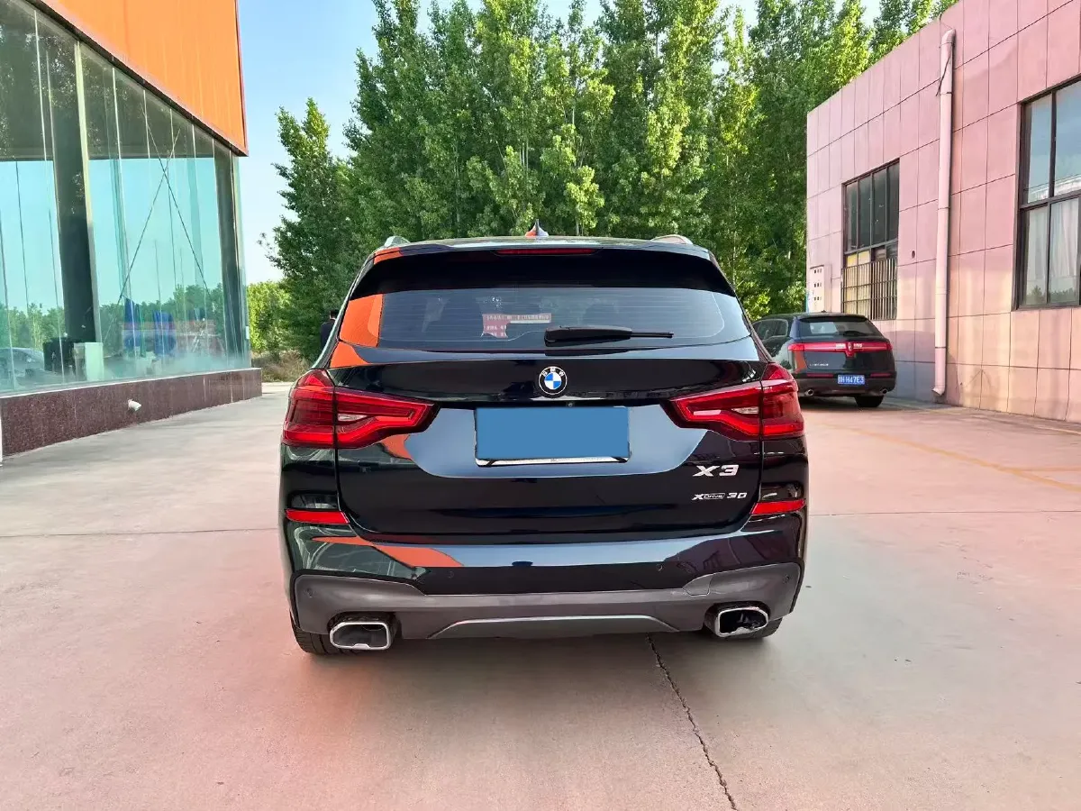 2021 BMW X3 2.0T 252HP L4 8AT,autocango,china used car exporter,china ev exporter,chinese used car exporter,chinese used ev exporter