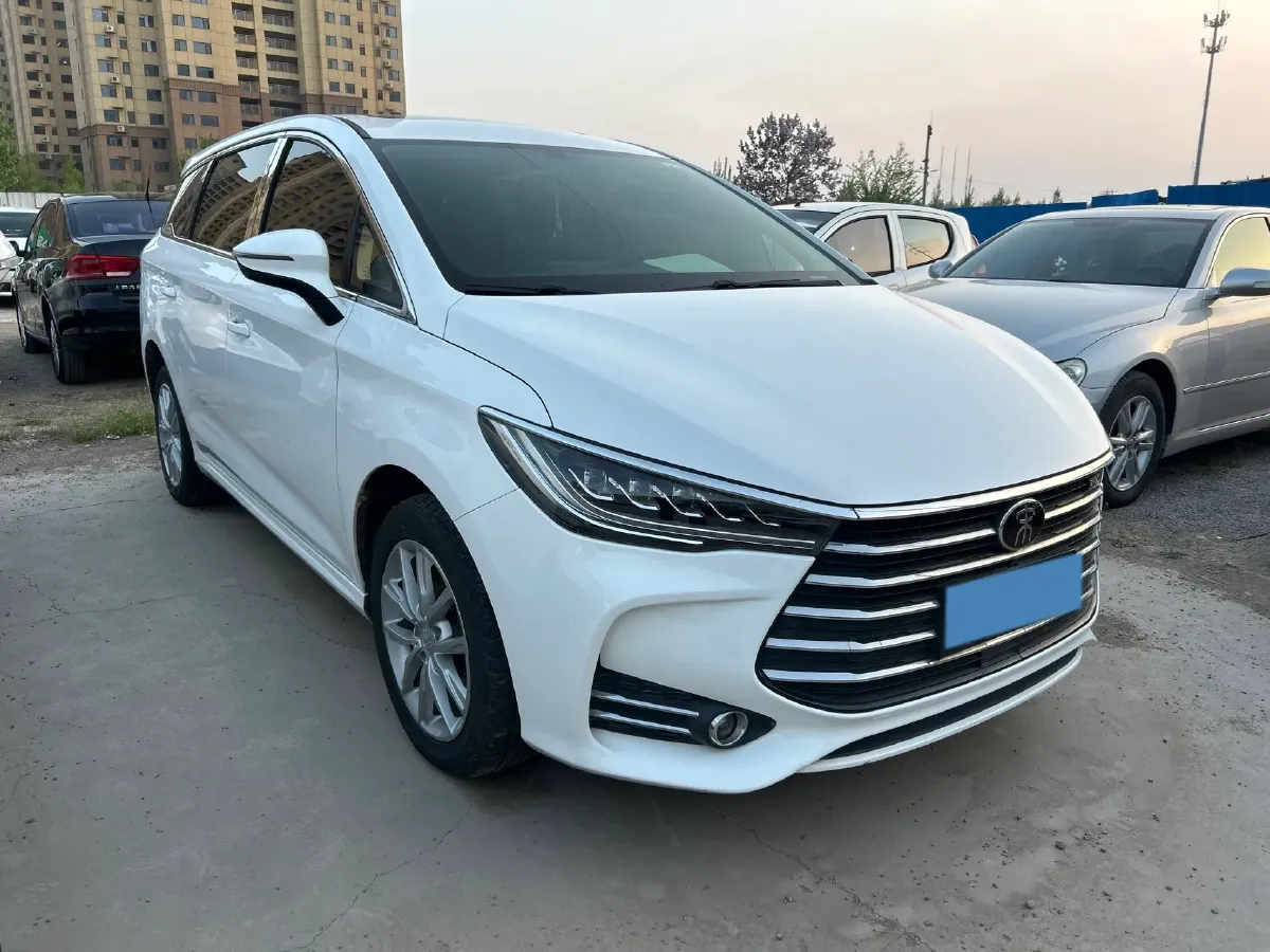 2019 BYD Song MAX 1.5T 154HP L4 6MT,autocango,china used car exporter,china ev exporter,chinese used car exporter,chinese used ev exporter