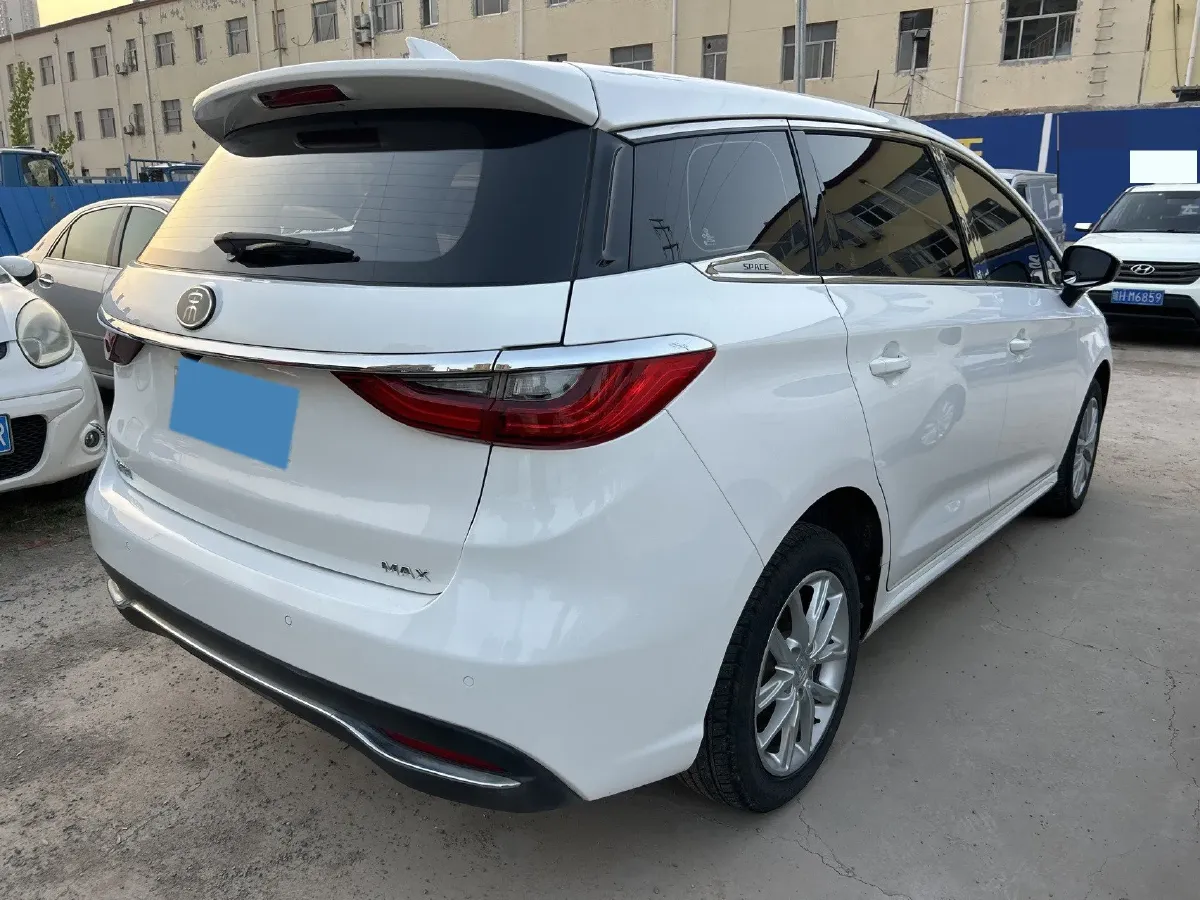 2019 BYD Song MAX 1.5T 154HP L4 6MT,autocango,china used car exporter,china ev exporter,chinese used car exporter,chinese used ev exporter
