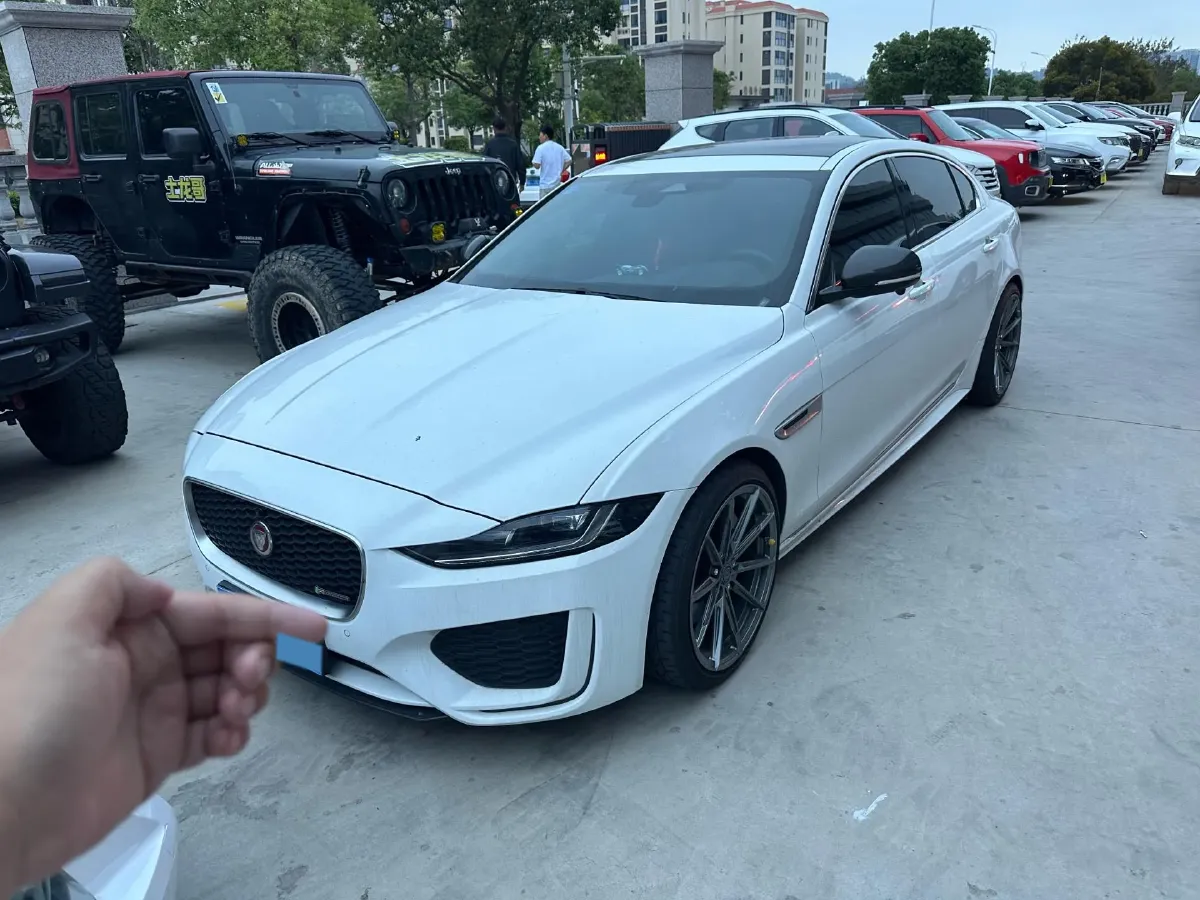 2023 Jaguar XEL 2.0T 250HP L4 8AT,autocango,china used car exporter,china ev exporter,chinese used car exporter,chinese used ev exporter