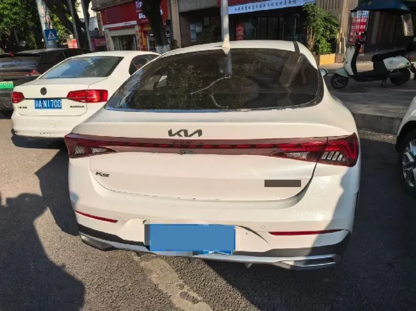 2020 Kia K5 1.5T 170HP L4 7DCT,autocango,china used car exporter,china ev exporter,chinese used car exporter,chinese used ev exporter