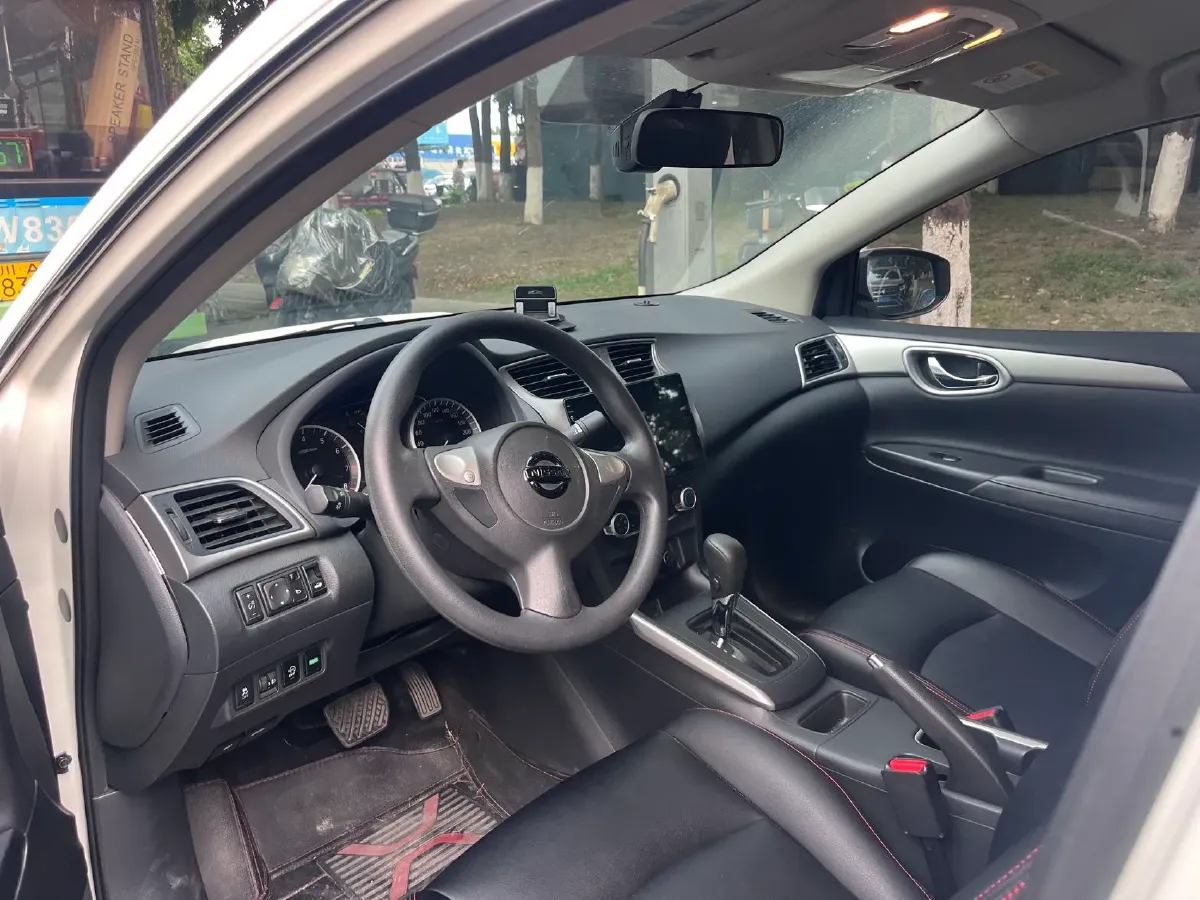 2021 Nissan Sylphy 1.6L 122HP L4 CVT,autocango,china used car exporter,china ev exporter,chinese used car exporter,chinese used ev exporter