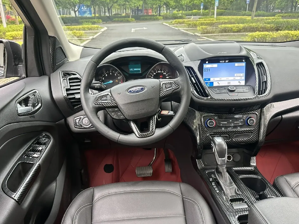 2019 Ford Kuga 1.5T 182HP L4 6AT,autocango,china used car exporter,china ev exporter,chinese used car exporter,chinese used ev exporter
